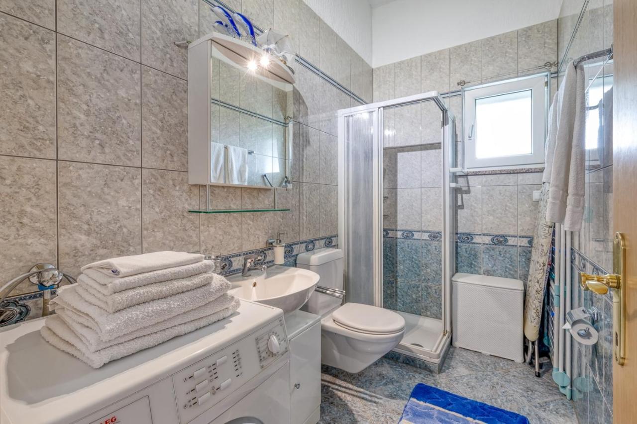 Apartments Covic Antonci  ภายนอก รูปภาพ