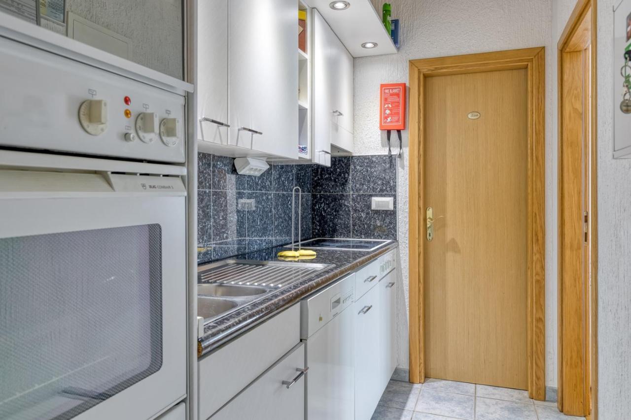 Apartments Covic Antonci  ภายนอก รูปภาพ