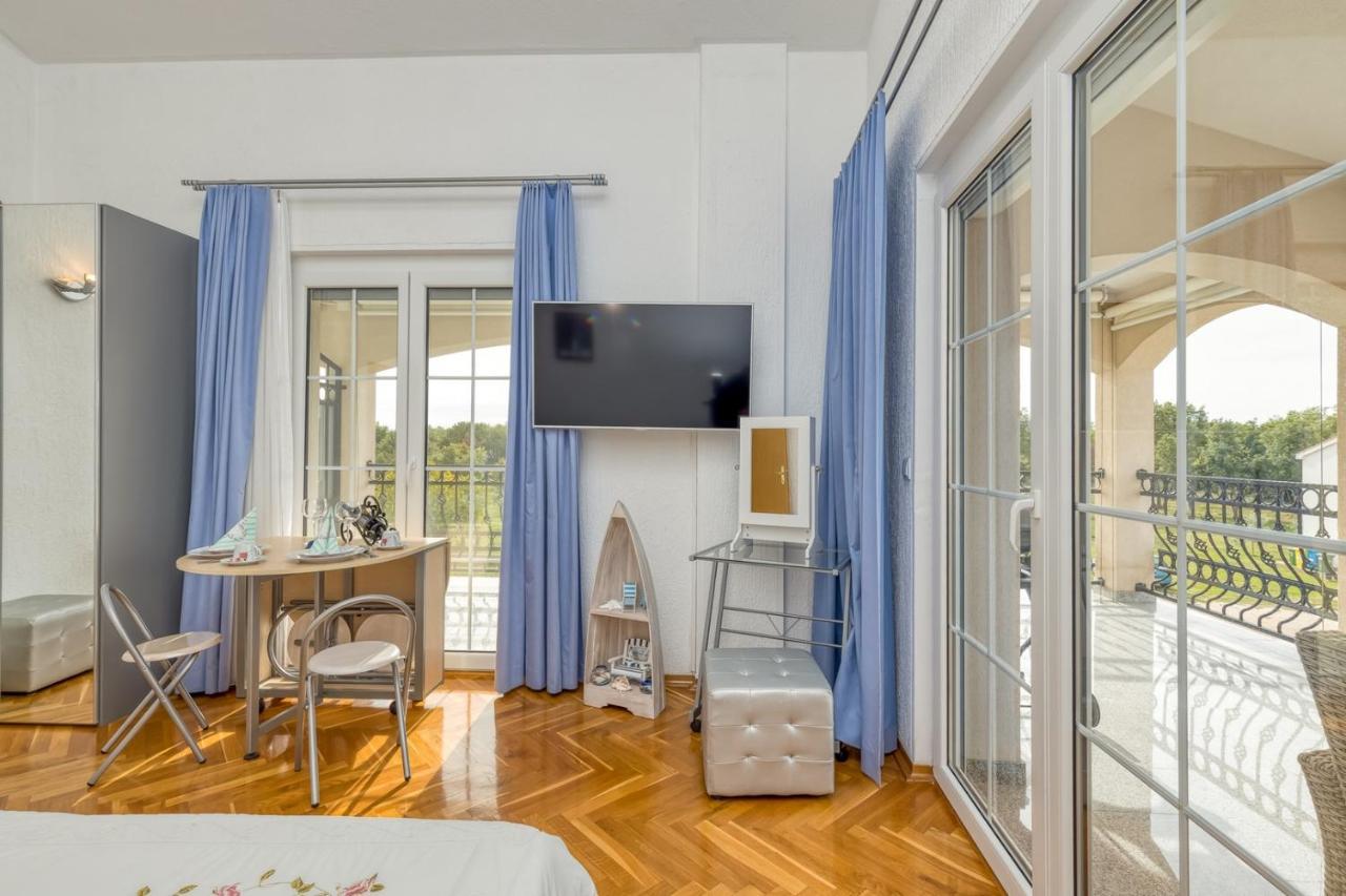 Apartments Covic Antonci  ภายนอก รูปภาพ